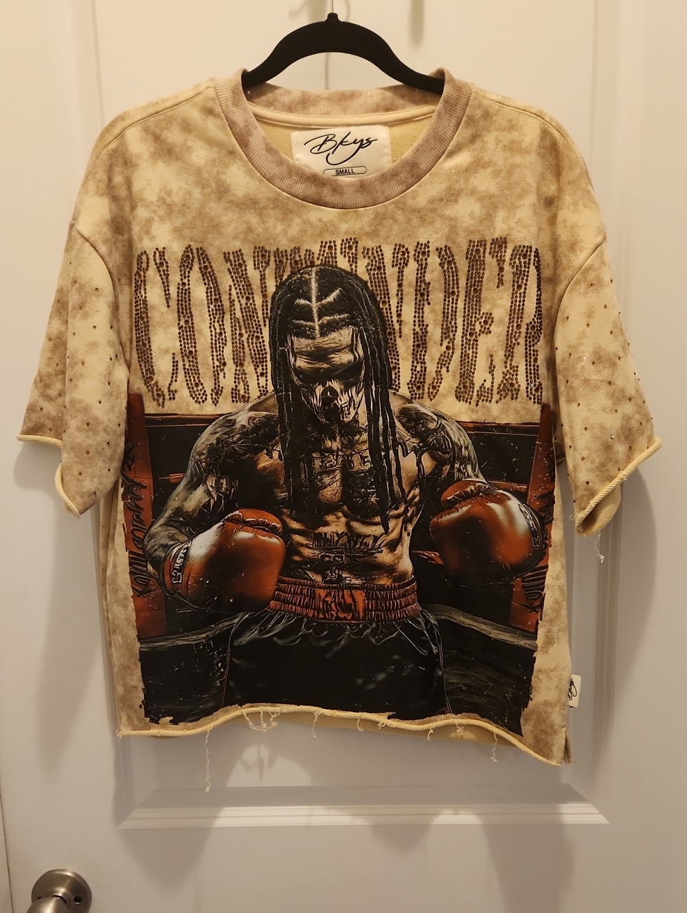 Bkys Beige 'Conqueror' Graphic Short-Sleeve Tee